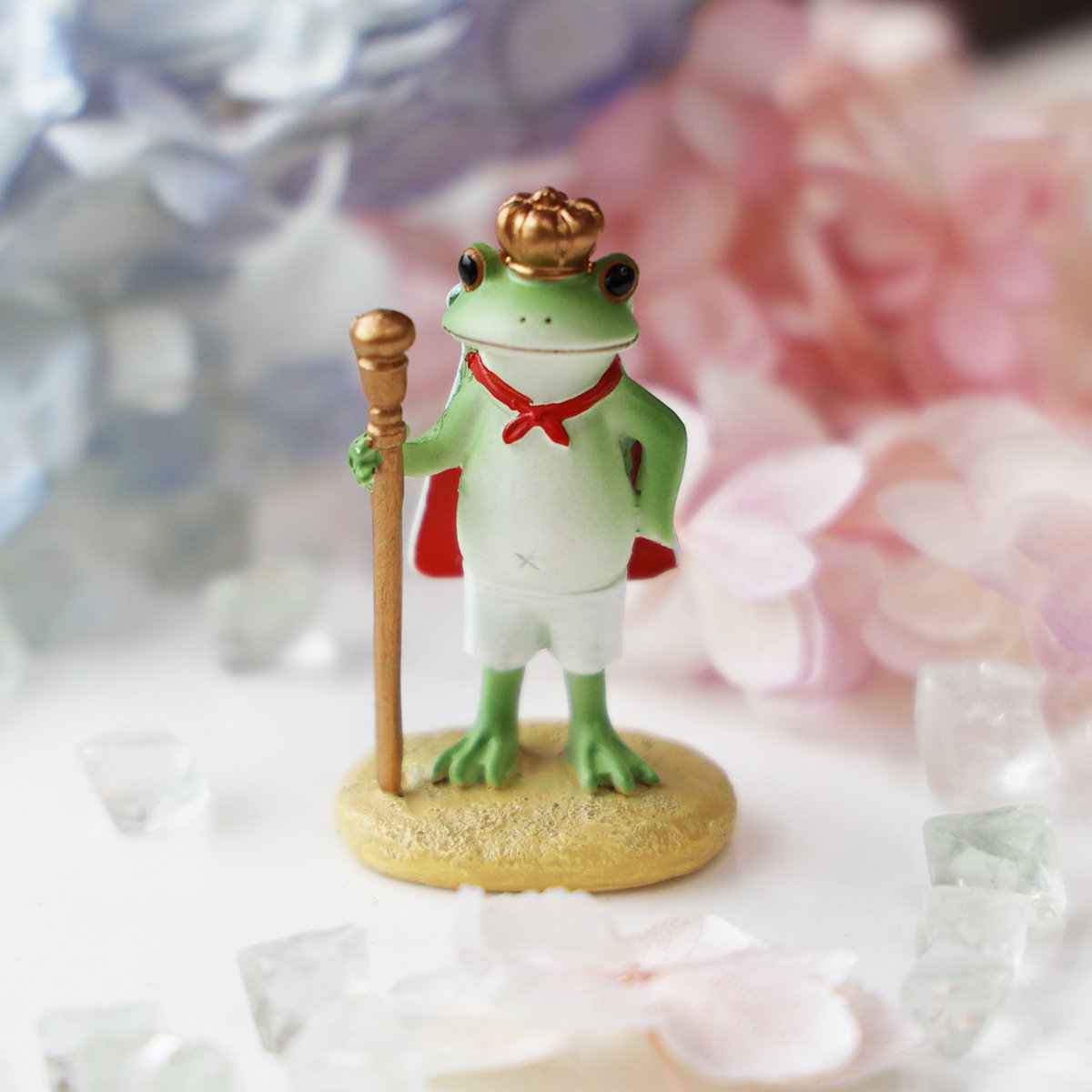 海福雑貨通販部の【雑貨】に、カエルのミニオブジェを3点再入荷しま
