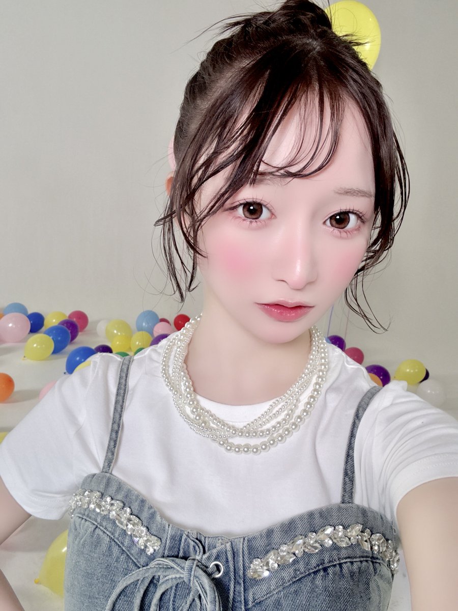 📢 ネットサイン会のお知らせ 🪄🩵 1stアルバムのジャケット写真の