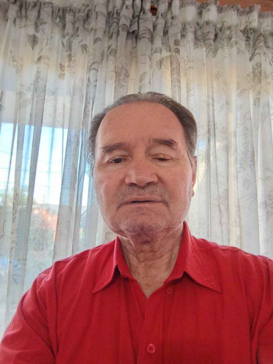 JorgeComan6's tweet photo. @vanesotofelix Soy mayor nacido en Rumania , Bucarest. Transilvania. Tengo 74 años.🦂🇦🇷Radicado en. Republica Argentina. Buenos Aires. https://t.co/w0De6kVPwt