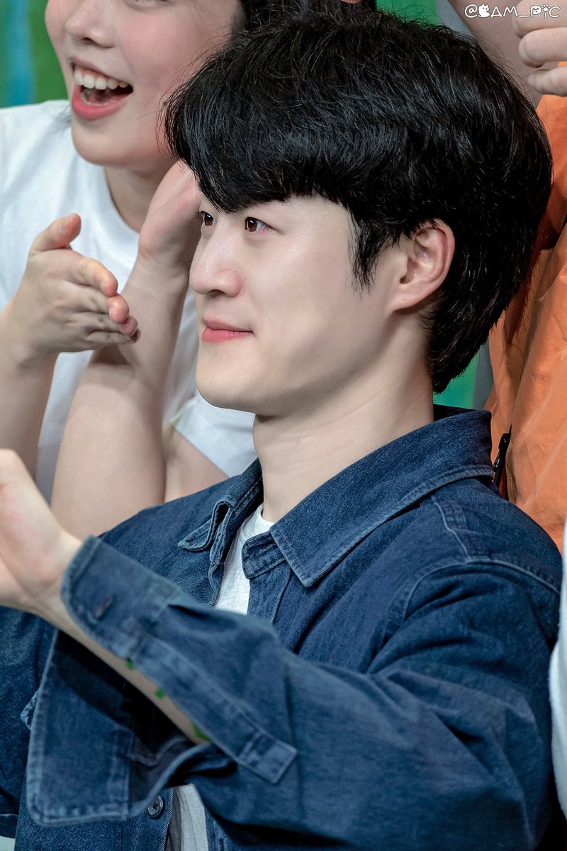 bam_pic's tweet photo. 260201 일요일 밤공 고요한, 미행 막공무인 포토타임 📷✨️

고요한役 #오경주 

- https://t.co/BfuQZAE9gH