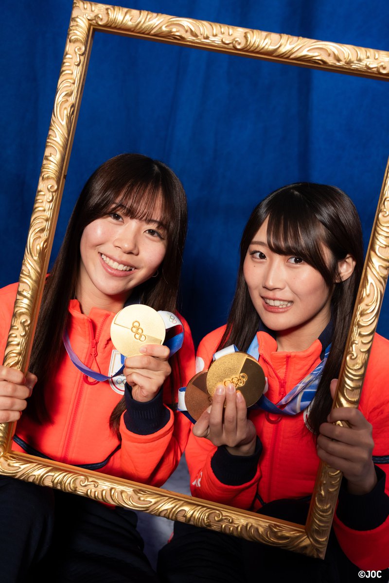 TeamJapan's tweet photo. 𝐏𝐨𝐫𝐭𝐫𝐚𝐢𝐭📷

#MilanoCortina2026
スノーボード 女子スロープスタイル／ビッグエア 
深田茉莉 選手 村瀬心椛 選手

#TEAMJAPAN #ともに一歩踏み出す勇気を https://t.co/edYmEiARxR