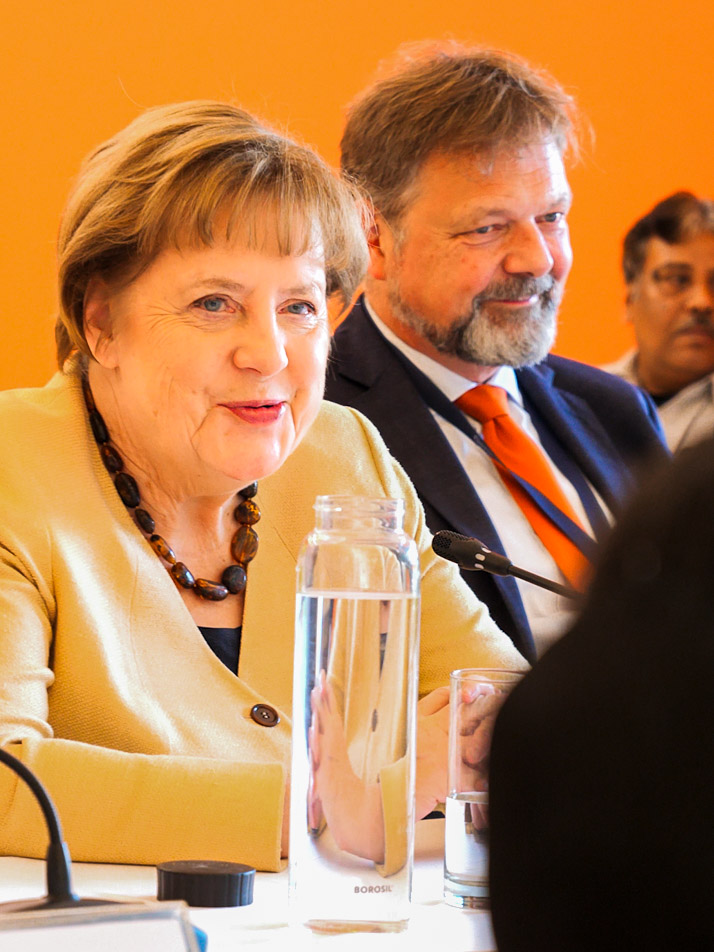 Dr Philipp Ackermann tweet media