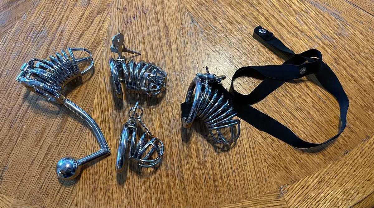 Goddess Bella Mandy tweet media