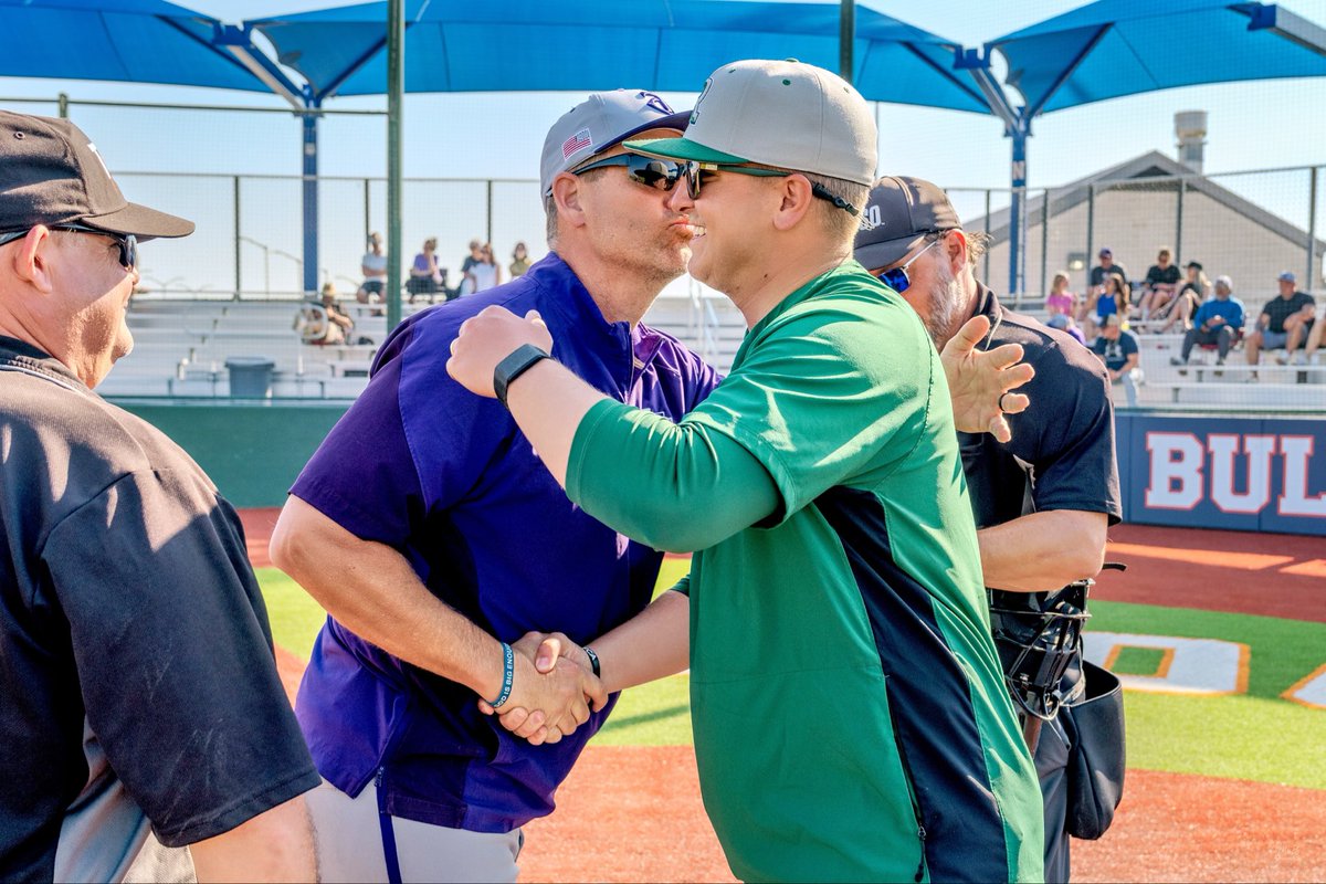 Coach Wells No. 2 tweet media