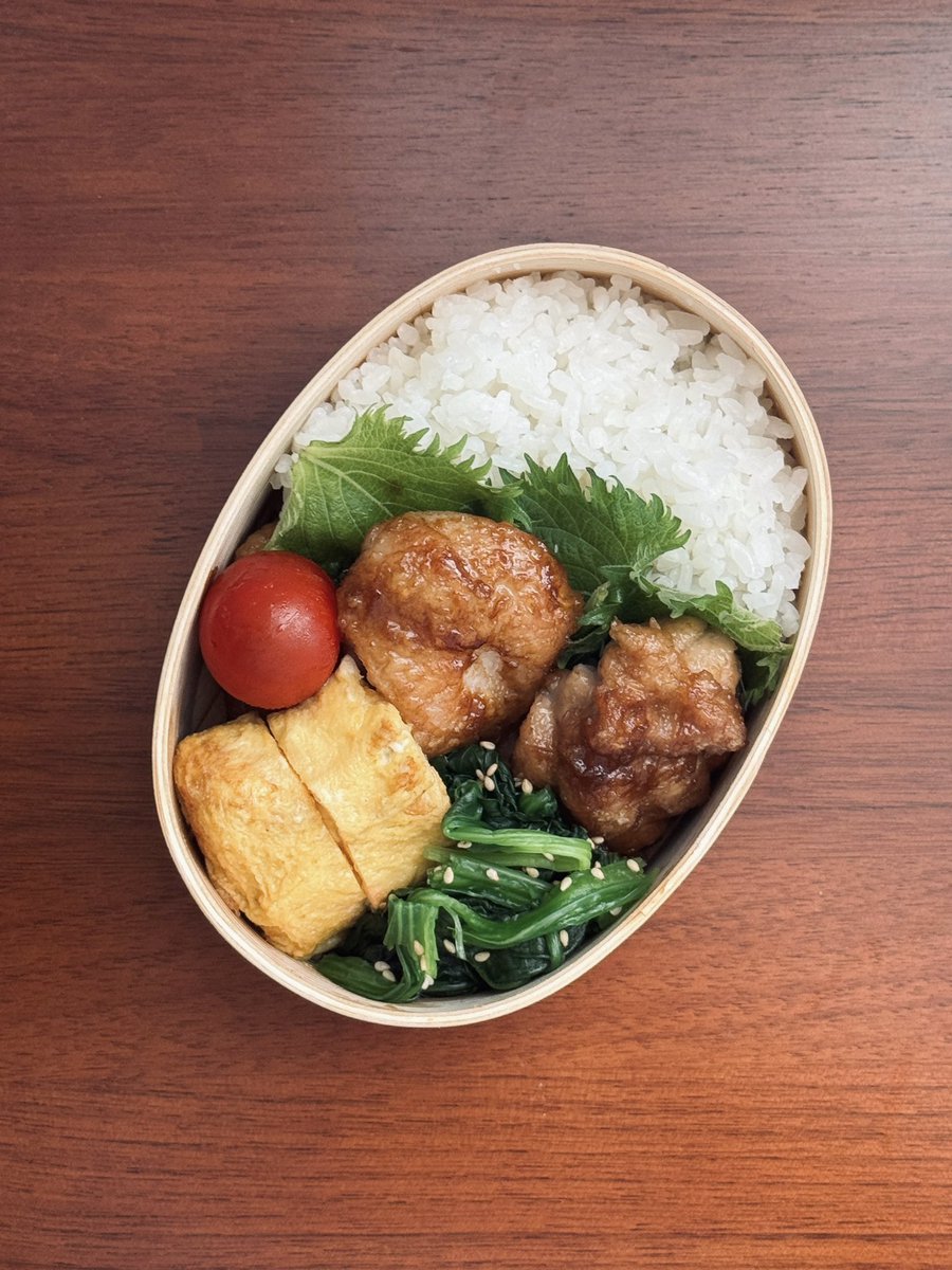 _chacosroom's tweet photo. 鶏の生姜照り焼き弁当🥢
月曜日、がんばれわたし https://t.co/mtHfH7a56K