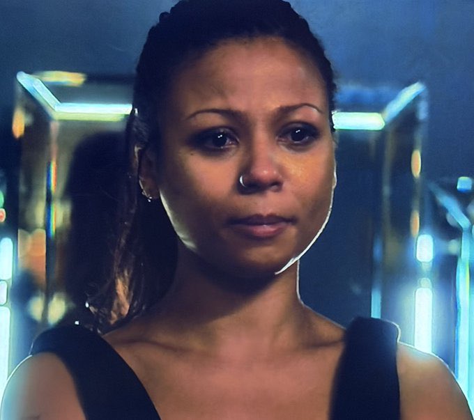 rArtemis37's tweet image. Everyone broke Harper’s heart this season beyond repair but instead of lashing out and betraying them back Harper tried to help them &amp;amp; kept getting burned. She truly has changed for the better  
#IndustryHBO