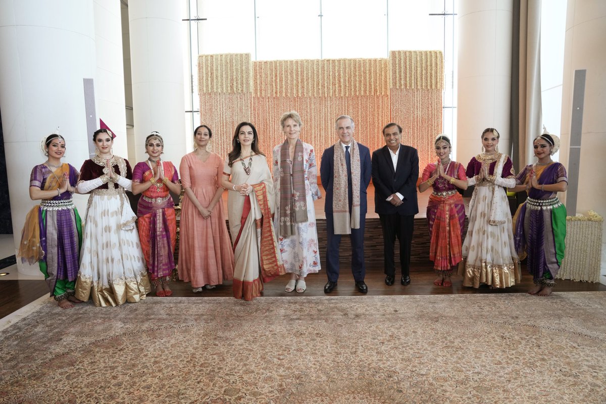 RIL_Updates's tweet photo. Mrs. Nita and Mr. Mukesh Ambani hosted the Prime Minister of Canada The Right Honourable Mark Carney and Mrs. Diana Fox Carney at their home in Mumbai for a warm and gracious afternoon. The gathering celebrated India’s rich artistic traditions through folk music and classical dance performances, reflecting a shared appreciation for heritage, friendship, and cultural exchange.