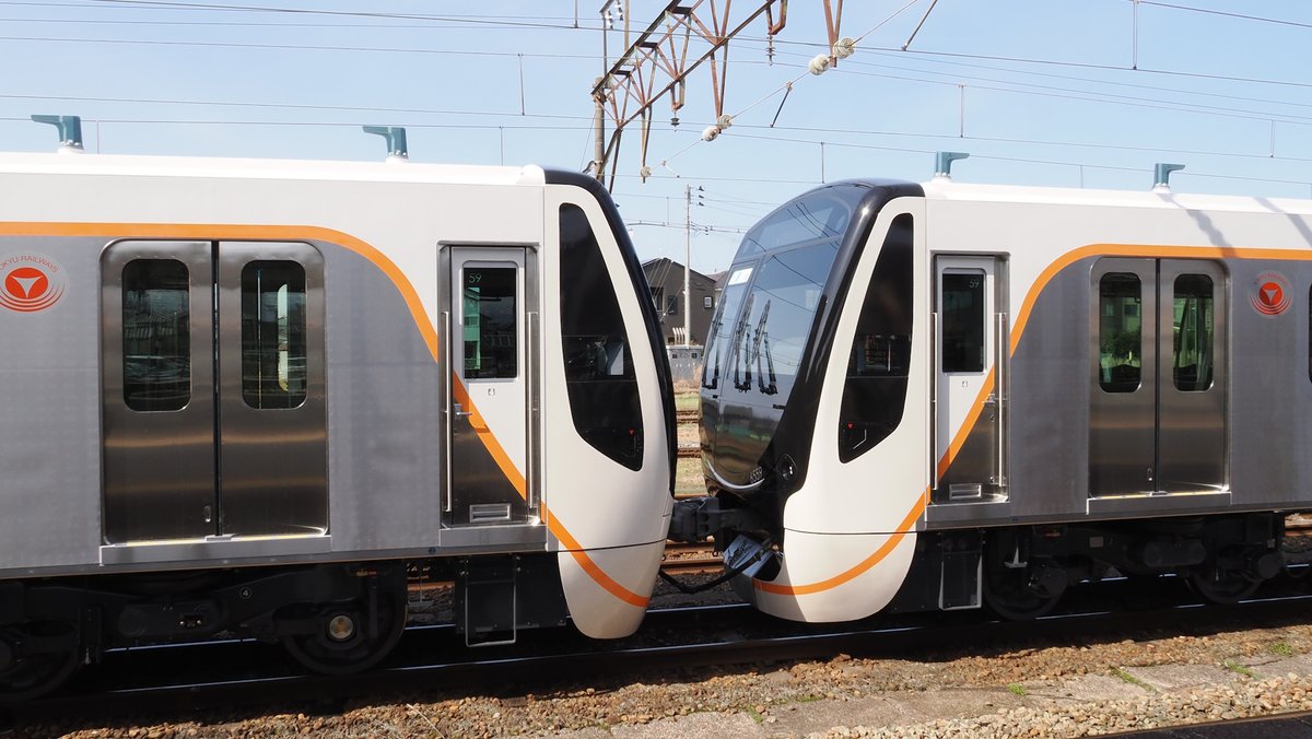 3月 2日(月)、東急6020系 6159F編成が J-TREC新津を出場、新津駅6番線