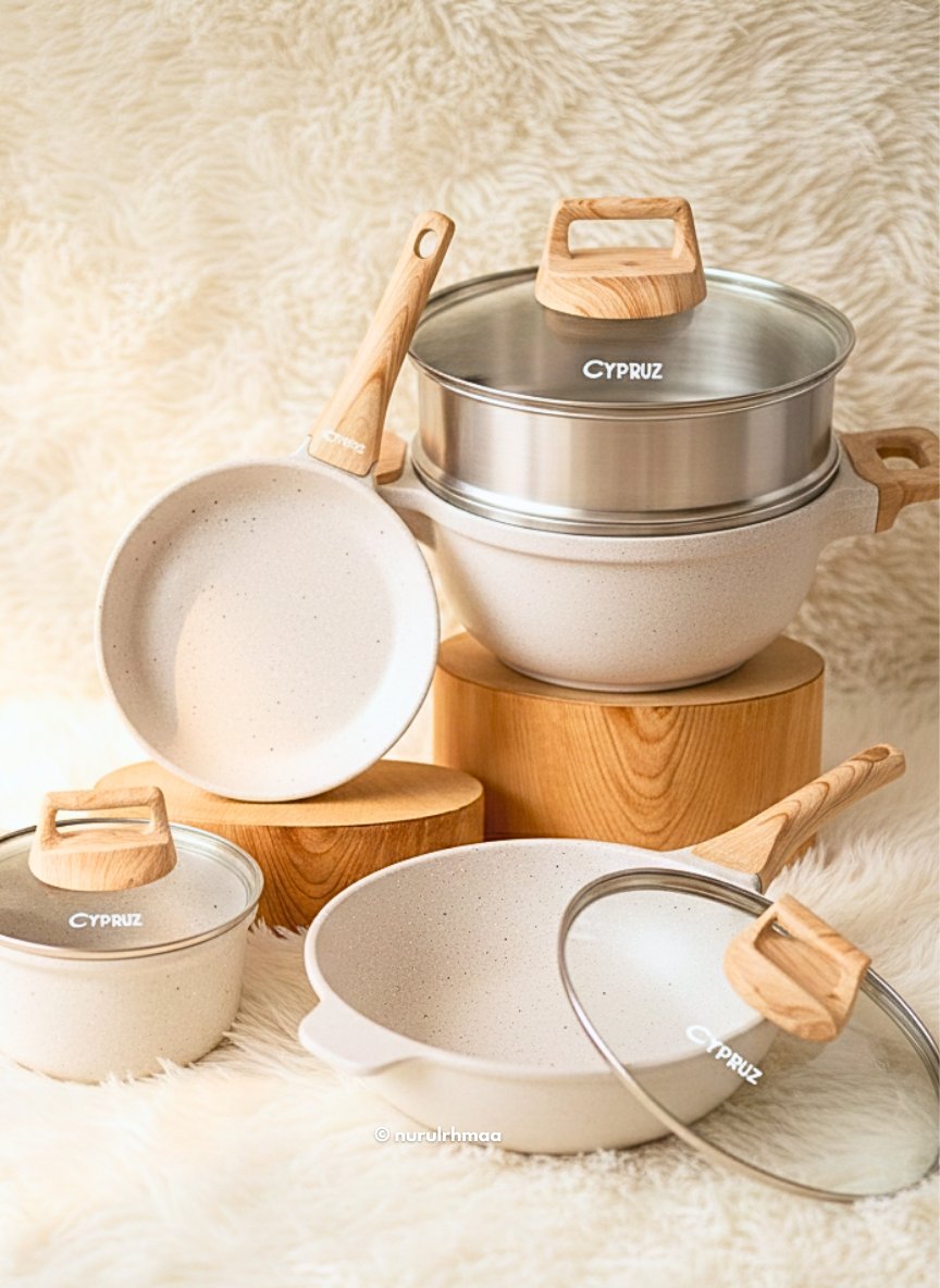 JualanBsSupport's tweet photo. STOP‼️ Jangan asal pilih wajan!

Sebelum co, cek ini 👇🏻
1. TEFAL – panas presisi
2. STEIN COOKWARE – minim minyak
3. CYPRUZ – kuat &amp; anti baret
4. DEBELLIN – awet
5. MAXIM – legendaris &amp; praktis
6. REDCHEF – lebih sehat
7. BOLDE – ramah budget
8. KOCH &amp; BAKEN – Kualitas resto https://t.co/wmrjZezyDM