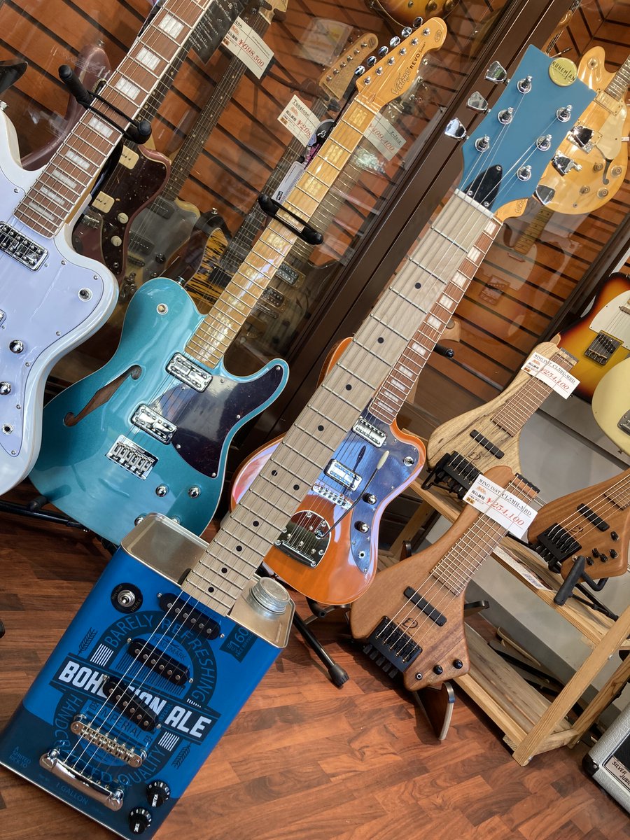 Bohemian Guitars オイル缶ギターが入荷！ ブランド自体は終了している
