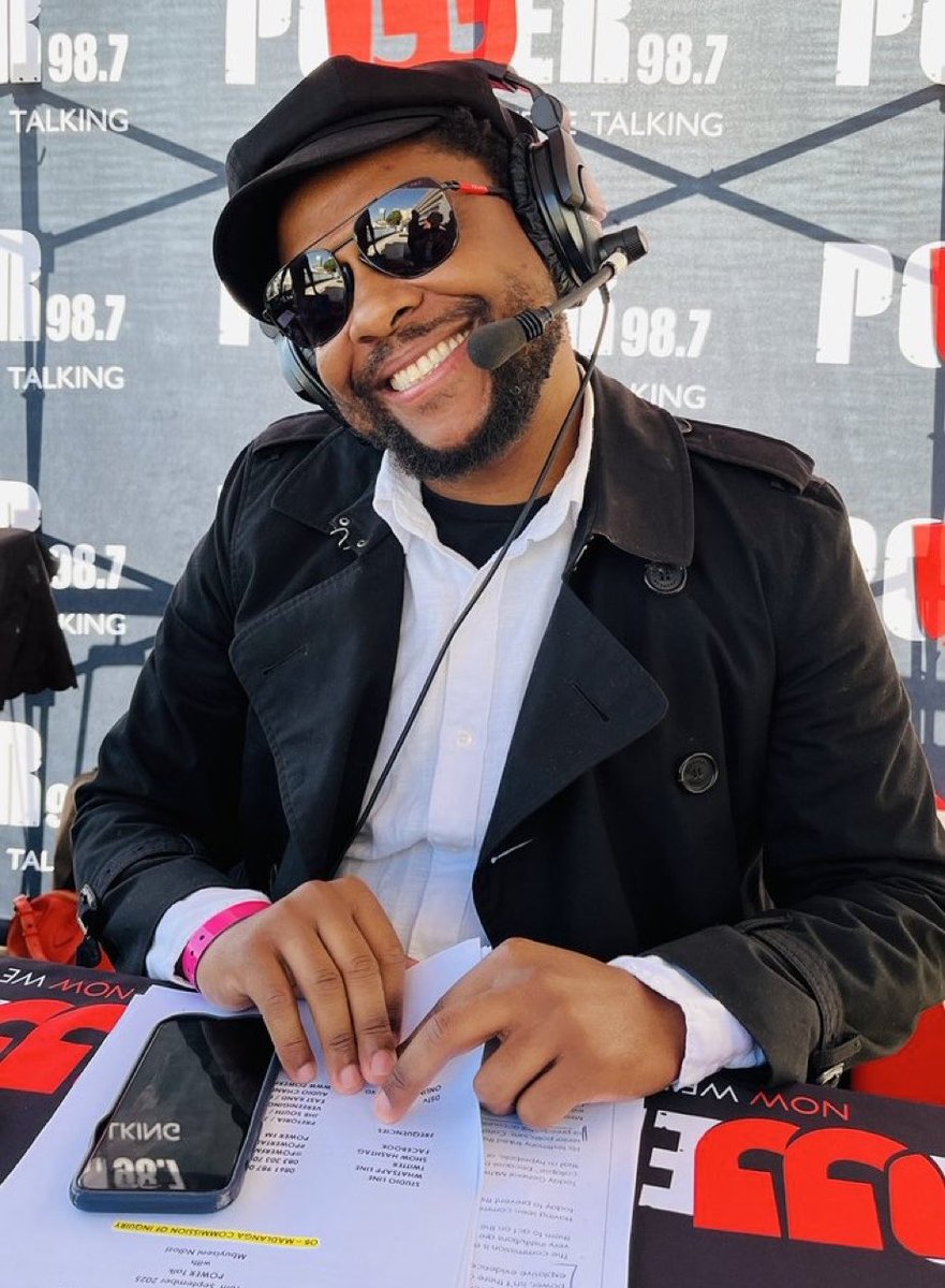 Mbuyiseni Ndlozi tweet media