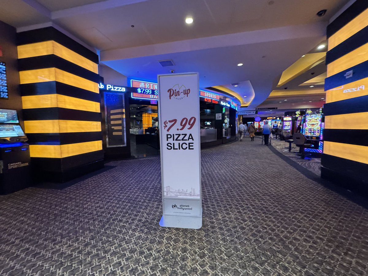 Chris Holmes tweet media