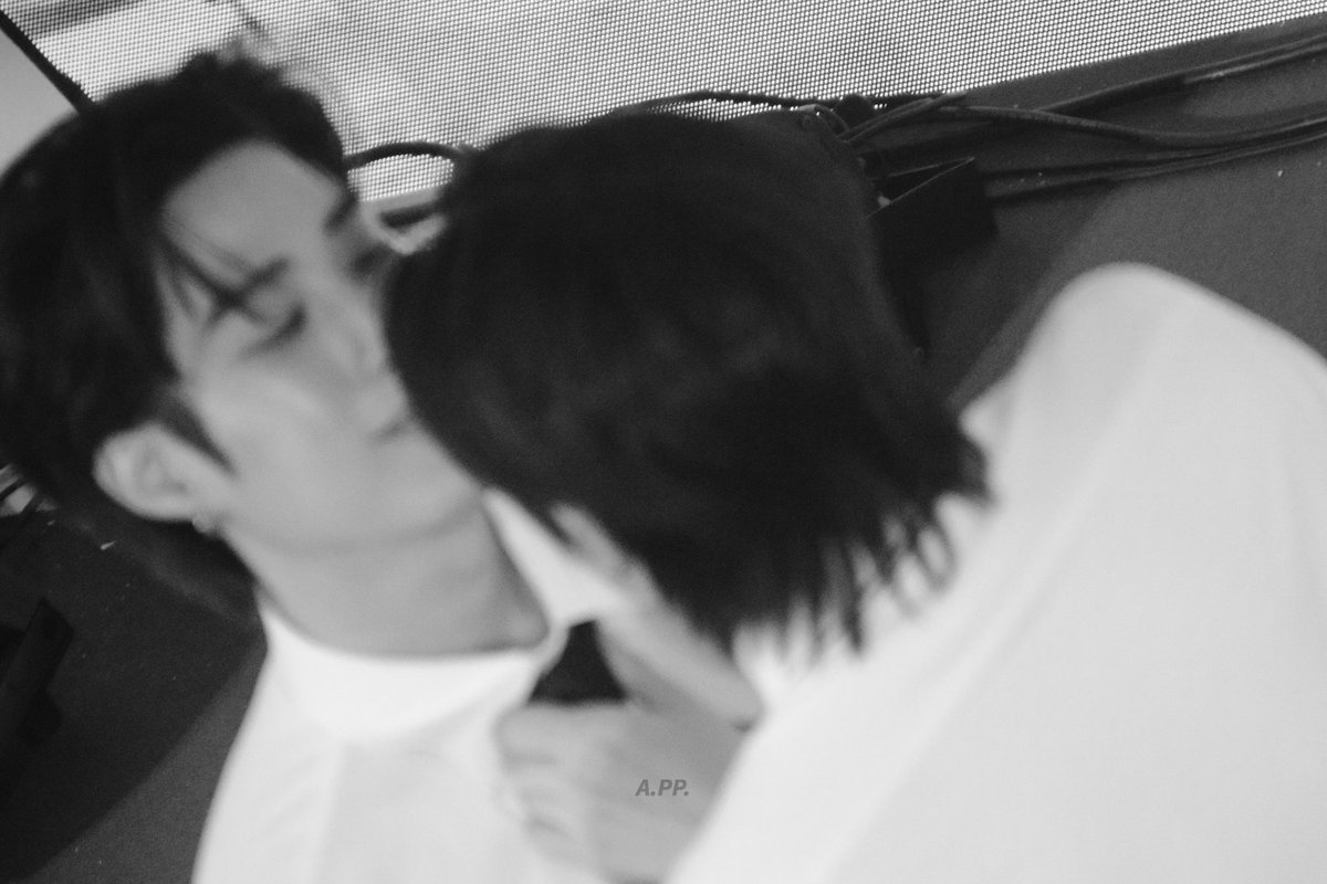 APLEPIEEEEE's tweet photo. อยากตรายย หนักกว่าเดิมอีกจะบ้า นี่ทำไร ��� https://t.co/bEinfOGeZm