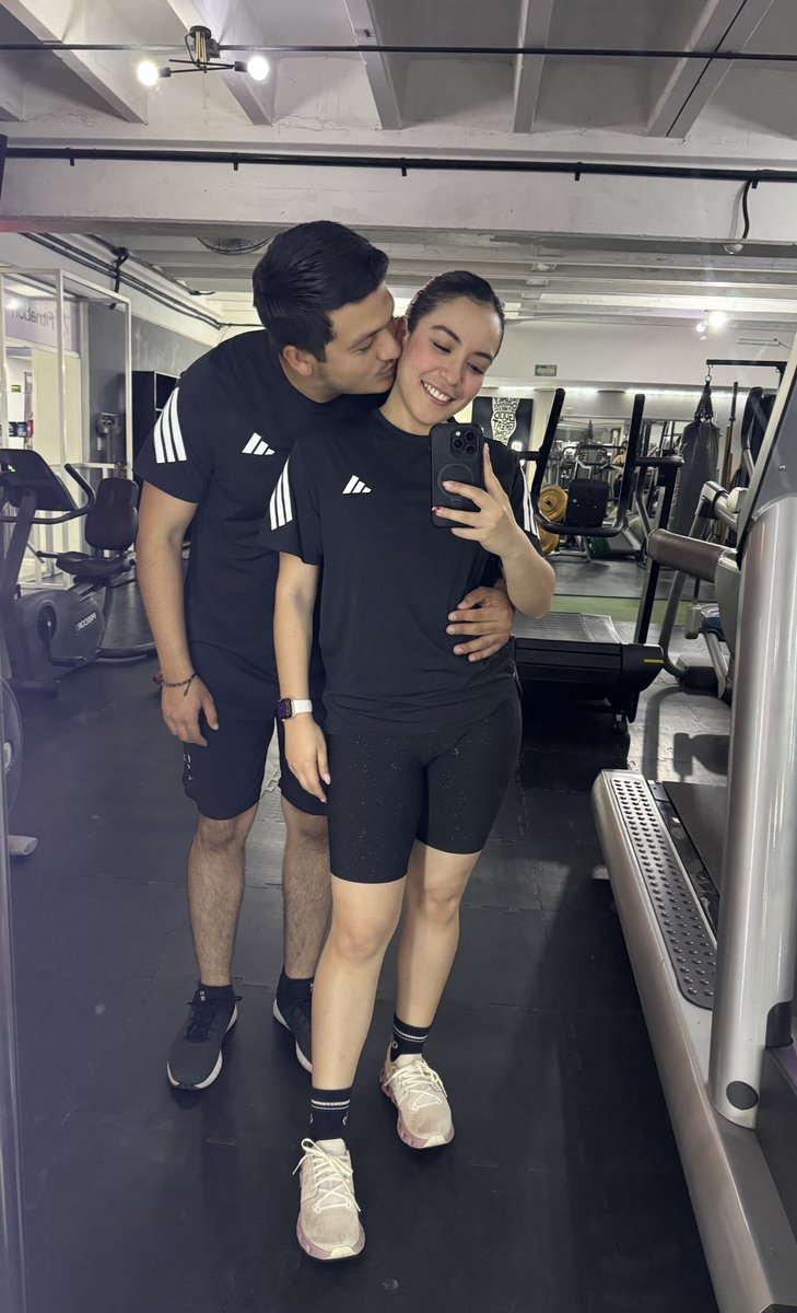 mramoncr's tweet photo. Mi 1ro de Marzo por siempre🧡 https://t.co/tboMoxyUvW