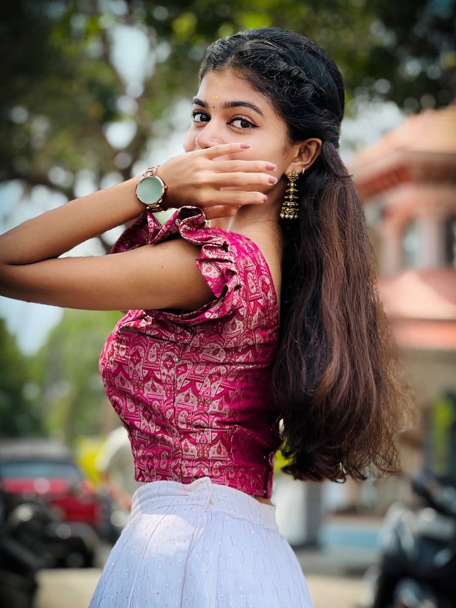 sh64894820's tweet image. #Pooja