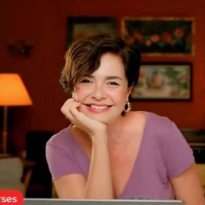 İçimizdeki türk görünümlü siyonist Özlem Gürses sizce tutuklanmalı'mı ?

A - Evet
B - Hayır
C - Olması gereken