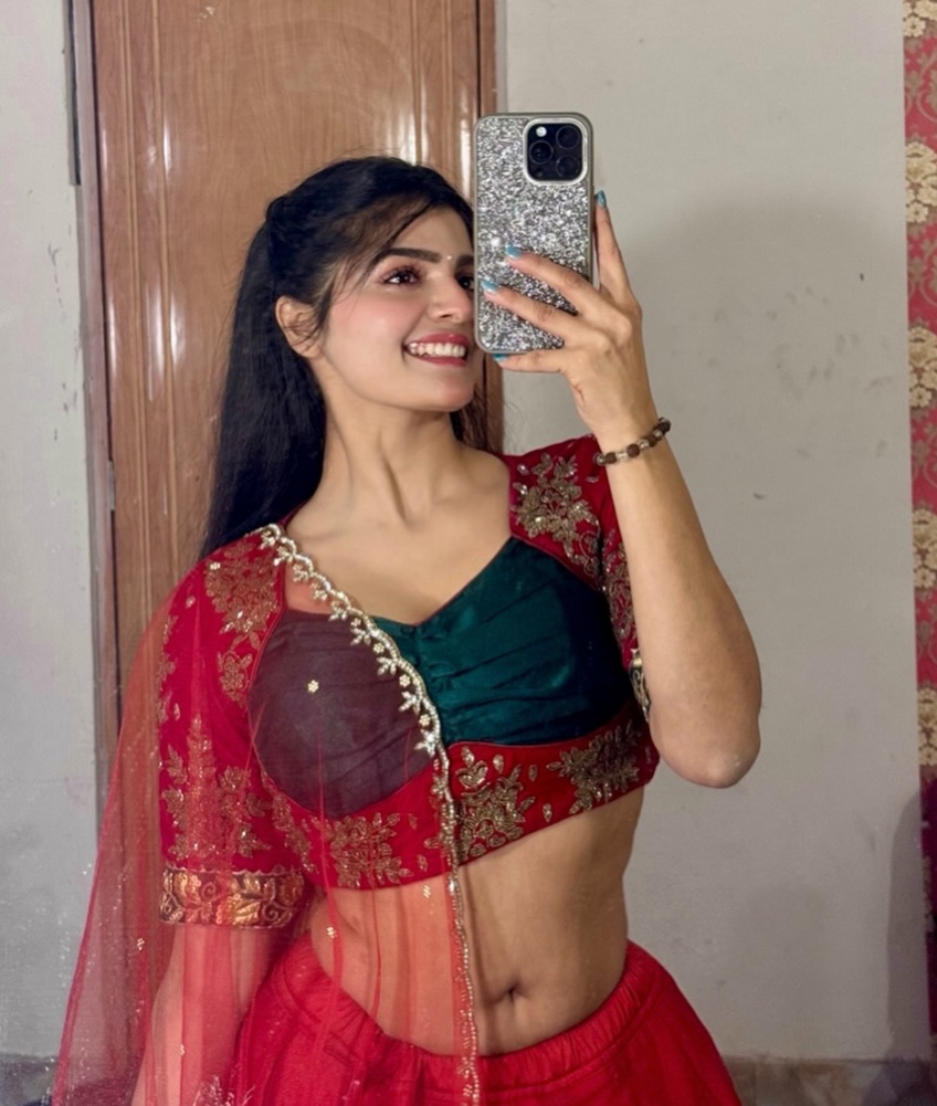 ActrezHub's tweet photo. #SimranSingh #Simran https://t.co/WWk9SJMg4g