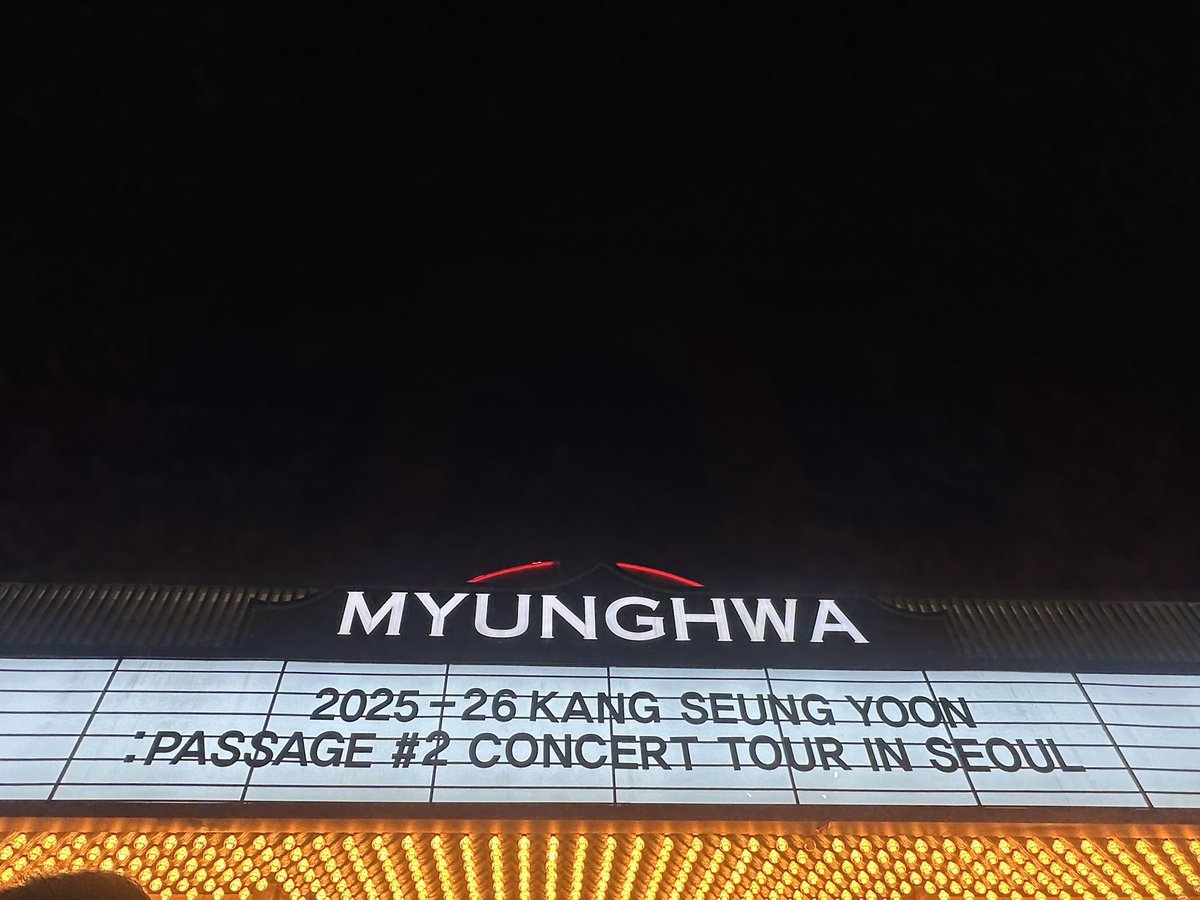 유뉜 tweet media