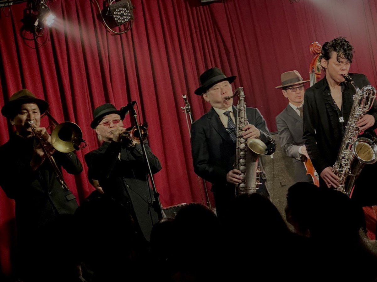 勝手にしやがれ tweet media