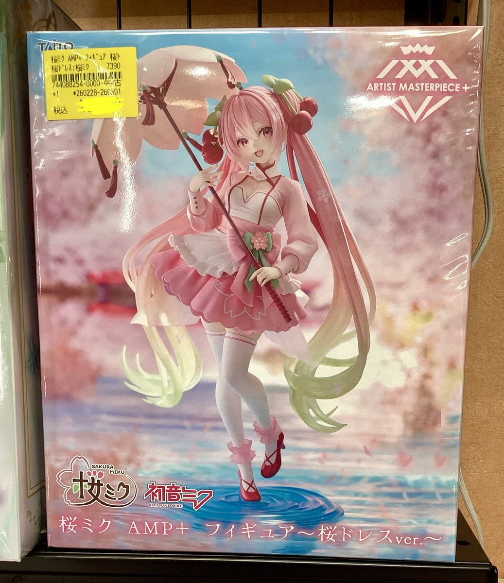 ムーランAKIBA中央通りホビー館です☆ もうすぐ春ですね🌸🌸🌸 #桜ミク