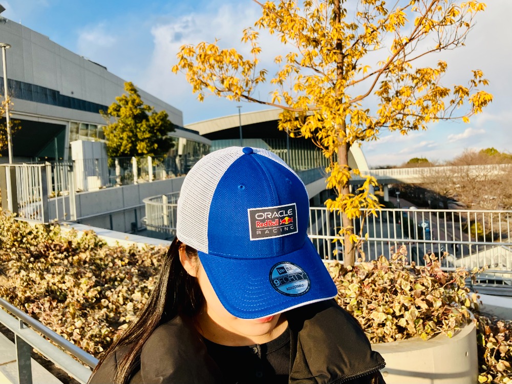 新しく刷新されたチームロゴをメインにデザイン💙✨ オラクル