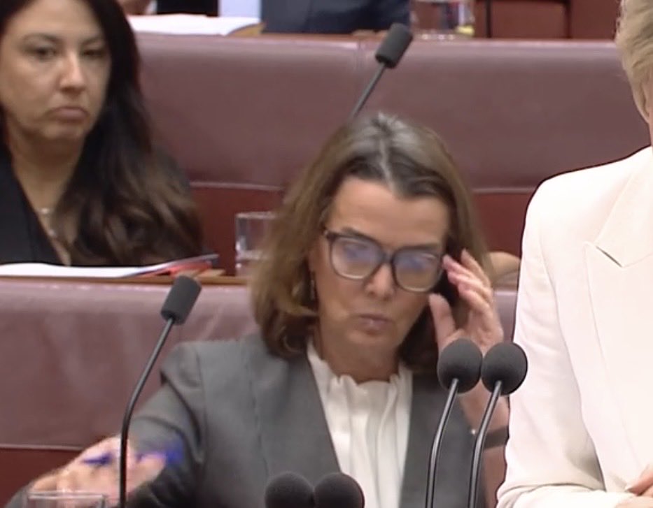 SaraJade_13's tweet photo. Anyone notice while #SenatorCash was responding to #SenatorWong censure motion re #PaulineHanson inflammatory Muslim remarks how agitated #SenatorRuston behind her was BL fiddling with phone glasses, squirming in her seat, couldn’t sit still, compressed mouth angry pursed lips. https://t.co/YLHcIdGh0M