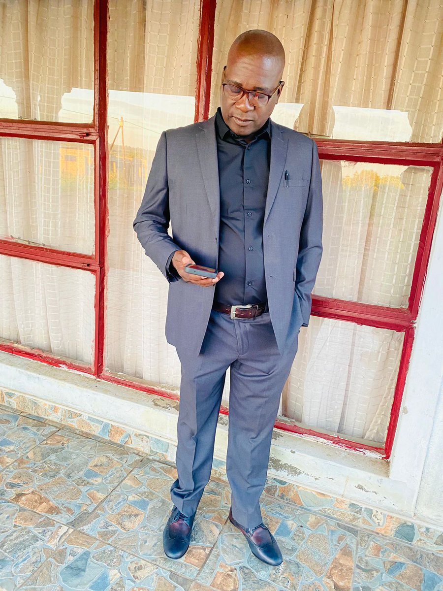 #PhaphamanaMunghana tweet media