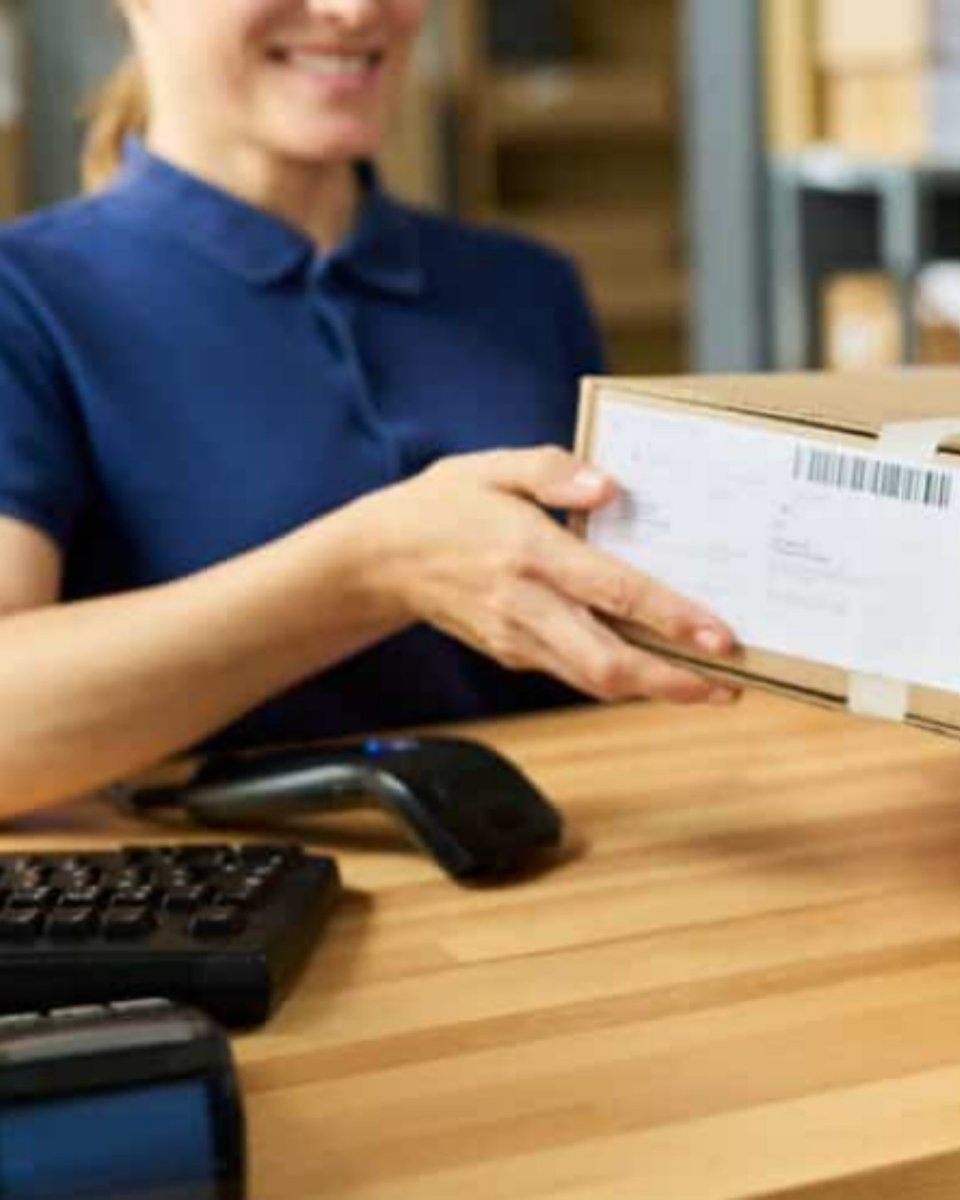 PACK & SEND Aus tweet media