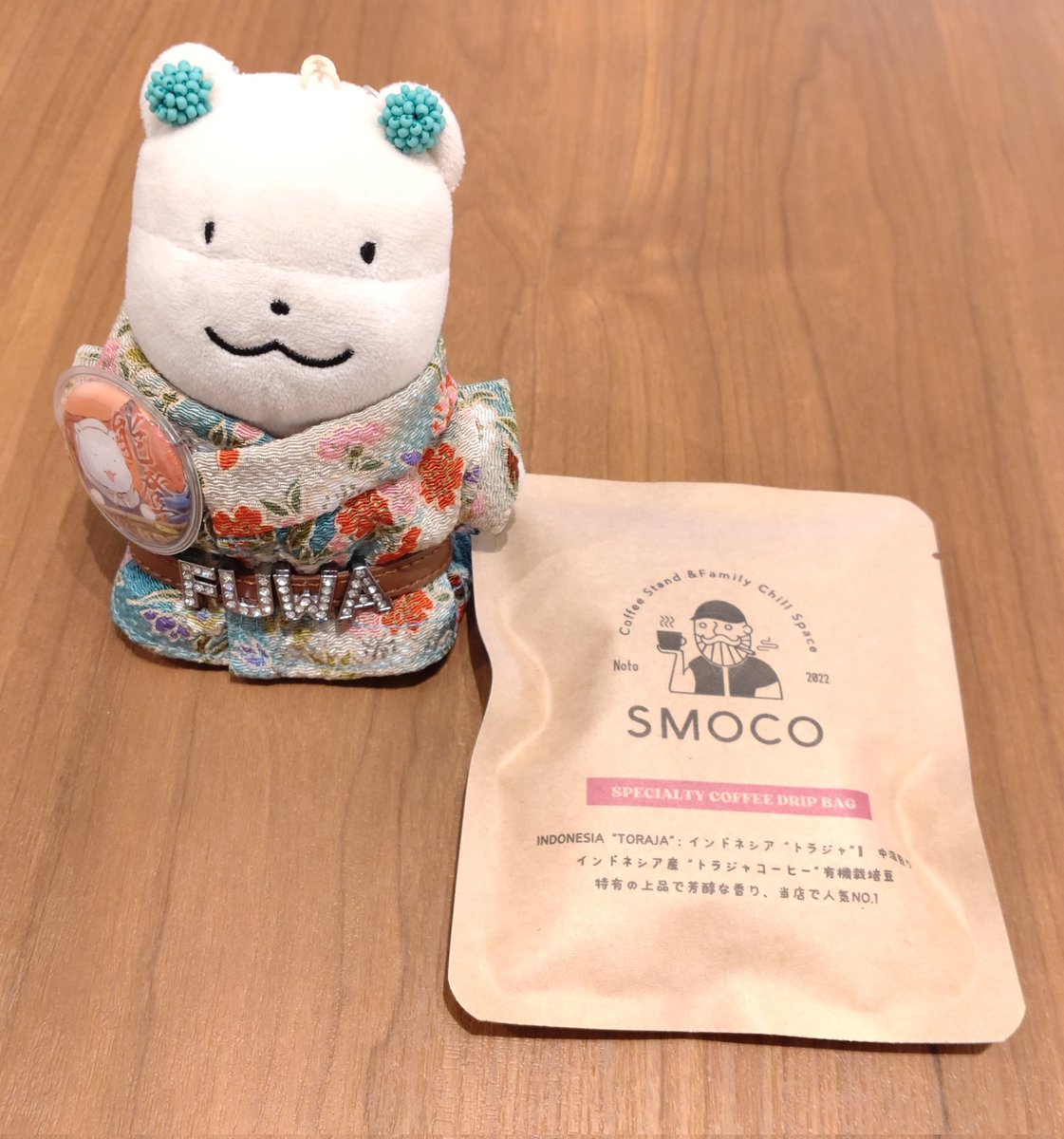 suzuanego's tweet photo. #ふわふわのくま #珠洲 #能登 #のと活 #ぬい活 #能登デスクさんと行く能登バスツアー #SMOCO
くまさん 『NOTOMORI』で ひといき ついたの どりっぱっくこーひーも はんばいしてるから かえってから のむの たのしみなの ふわふわ https://t.co/fSdyknCsPE