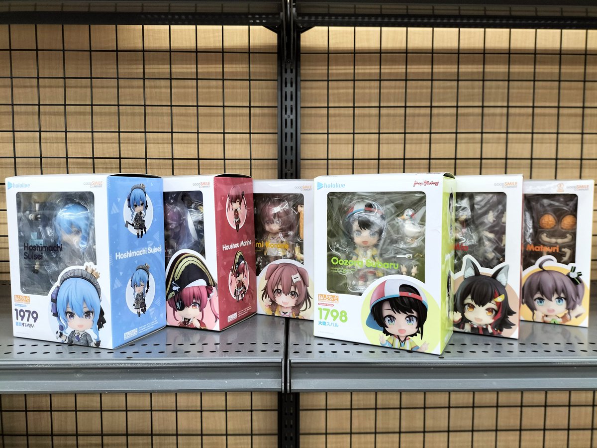 hobby28042's tweet photo. ホロライブ所属アイドル達のねんどろいどが入荷しました！

2頭身で可愛さが溢れ出てます！

＃ホロライブ
＃ねんどろいど
＃ホビーオフ江別店 https://t.co/MJEeLWnrHZ