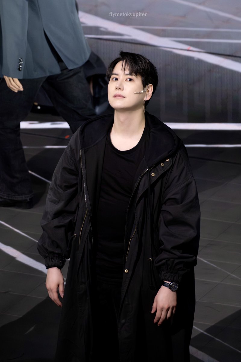 flymetokyupiter tweet media