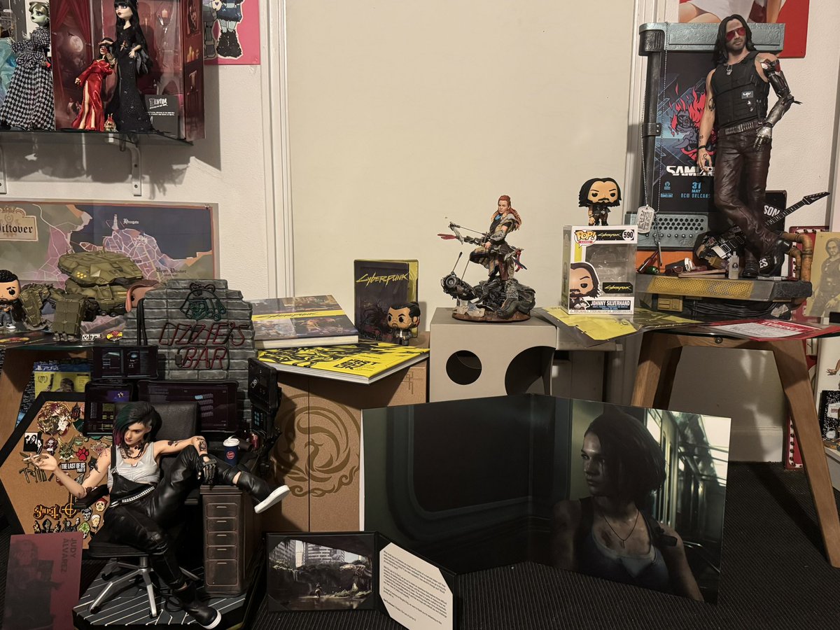 sanfl00's tweet photo. Recently added the Judy Álvarez figure to my collection from @PureArtsLimited !

She sits beautifully with my other Cyberpunk stuff plus their beautiful Johnny Silverhand. #PureArtsSnap https://t.co/M0wqAzXhft