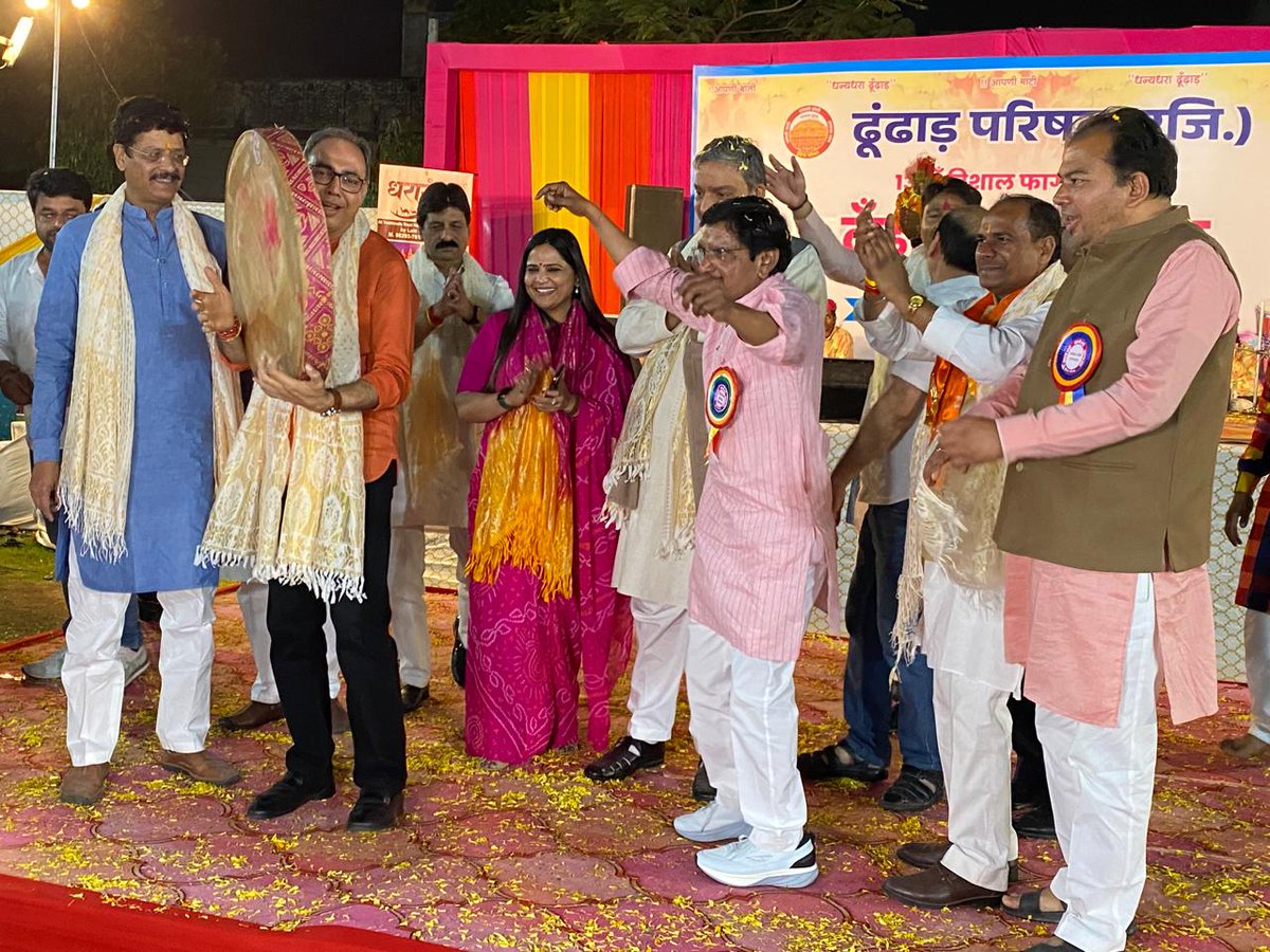 EktaAgarwalBJP's tweet photo. गत दिवस ढूंढाड़ परिषद् के तत्वावधान में आयोजित फागोत्सव कार्यक्रम में सहभागिता करने का सौभाग्य प्राप्त हुआ।
रंग, रस और राजस्थान की समृद्ध लोक-संस्कृति से सराबोर इस आयोजन में अपने परिवारजनों से आत्मीय मिलन हुआ। 
#Fagotsav #Holi2026 https://t.co/OpSTVcPA0W