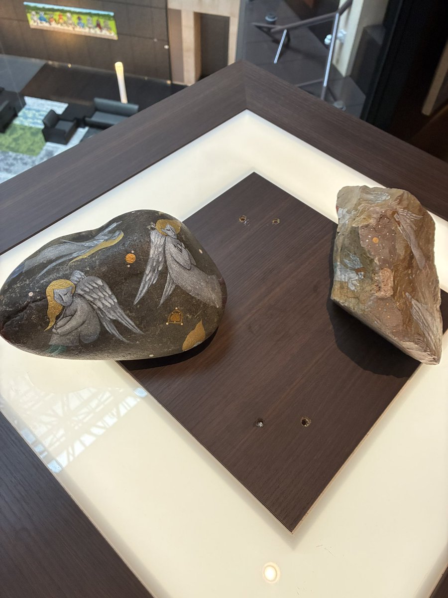 明日からの展示で汐留へ〜
僕は前期日程で3月3日〜4月4日まで
後期の展示は4月6日〜5月8日です。

27階ではC-DEPOTのたかすぎさんの
展示もやってますー

東京都港区東新橋１丁目７番１号 
汐留メディアタワーパークホテル東京　
３４階コリドーギャラリー３４
#これやん #いんすぴ #パークホテル東京