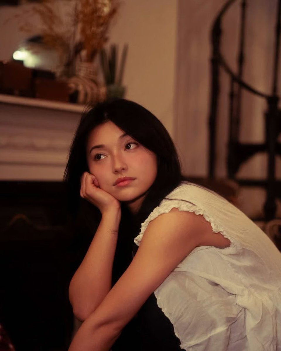 โซฟีเป็นภรรยาเบเนดิกต์แล้ว งั้นโรซามุนด์เป็นของเราค่ะ