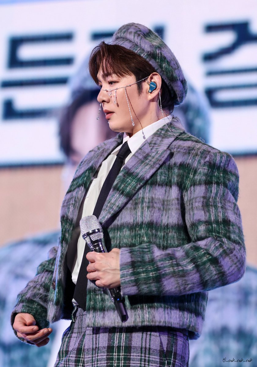 _sub_sub_sub's tweet photo. 260301 HAPPY SUB’S DAY

#비투비 #이창섭 #BTOB #leechangsub

☺️ https://t.co/Mf1s5GcXPE