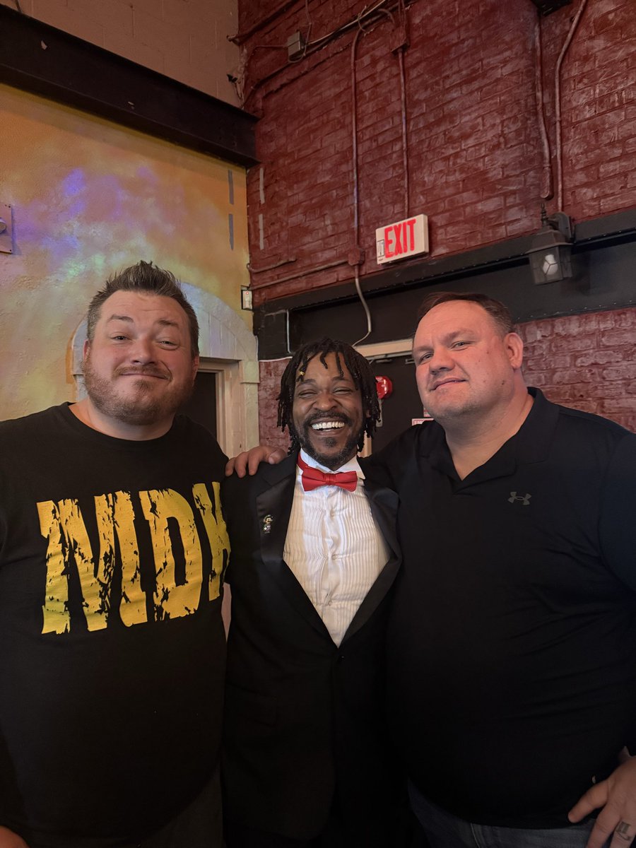 Larry Legend tweet media