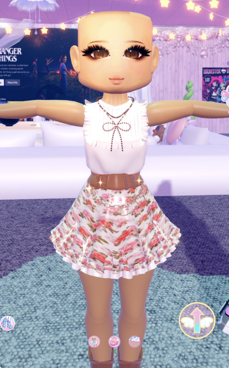 Can we get skirt stacking this year too… I really wanna use the charmed heart belt with this skirt it’d be sooo perfect 🥲