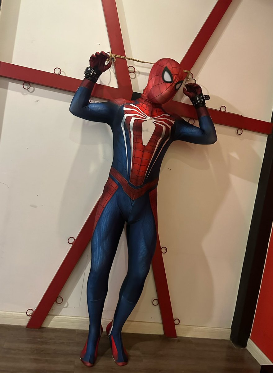 网兜头 tweet media