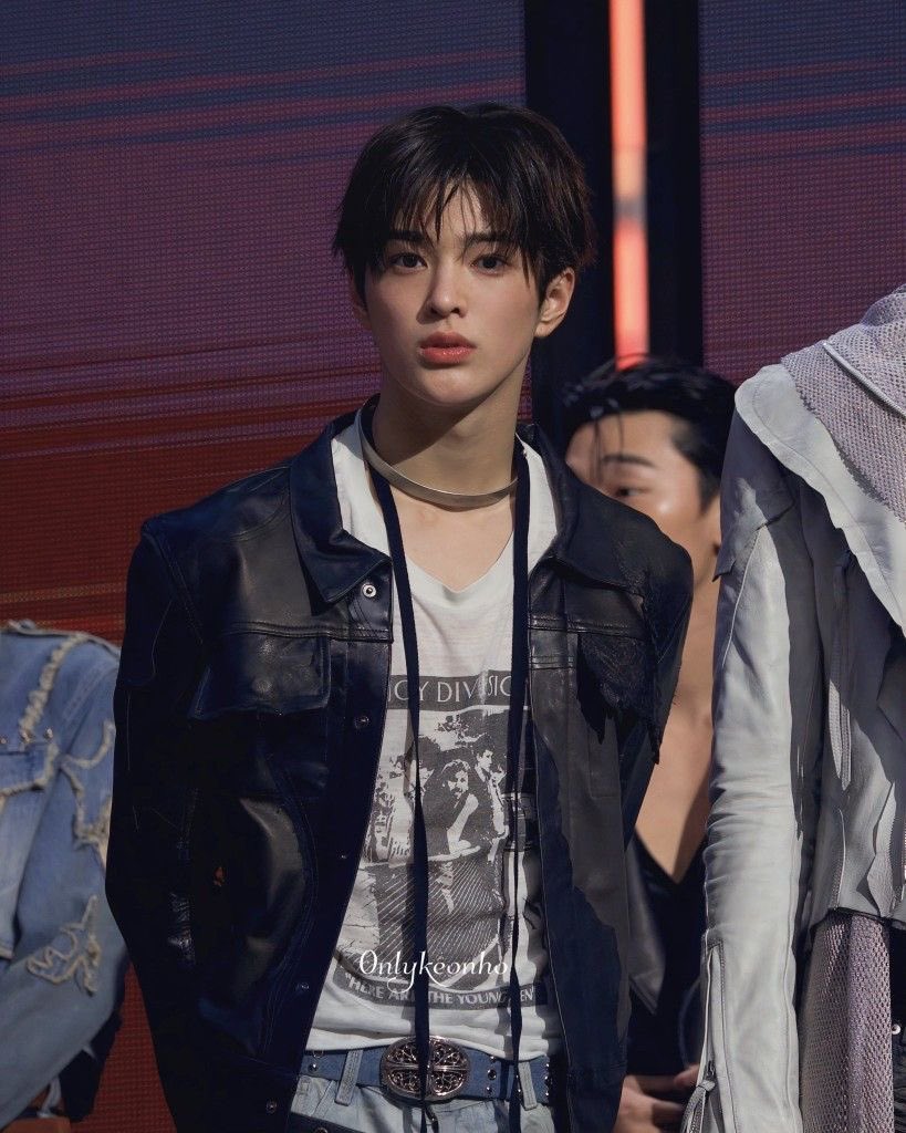 konoiskono's tweet photo. #KEONHO #ITBOY https://t.co/0DwvAPKUIw