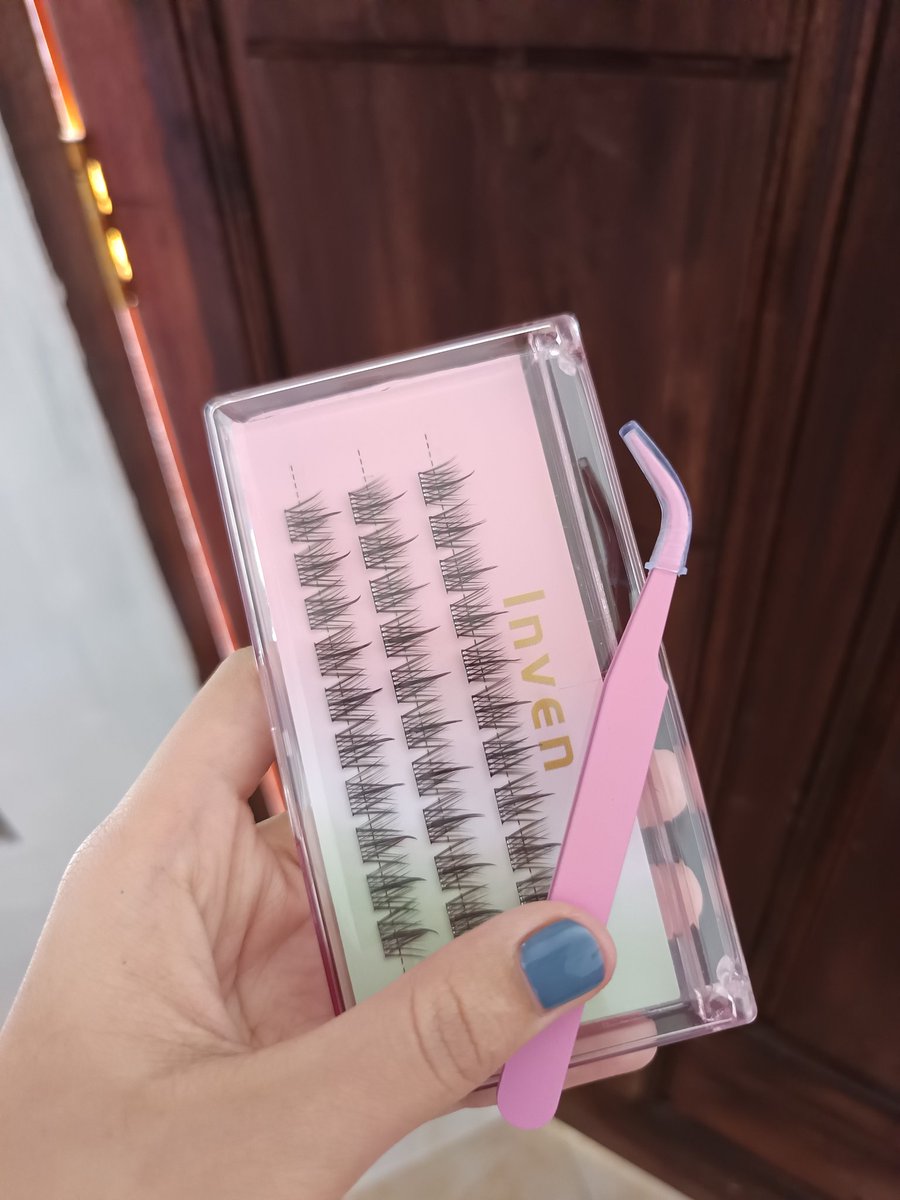 venirtp's tweet photo. eyelash ( LANGSUNG TEMPEL )
https://t.co/tOH9Y8fJUf

eyelash yang aku suka dari ini karena sat set banget gaperlu pake lem lagi buat diaplikasikan tinggal tempel aja, praktis banget gasi mana gampang buat dipakenya dan harganya murce cuma 20ribuan saja + free pinset🤩 https://t.co/yyDJFUumvs