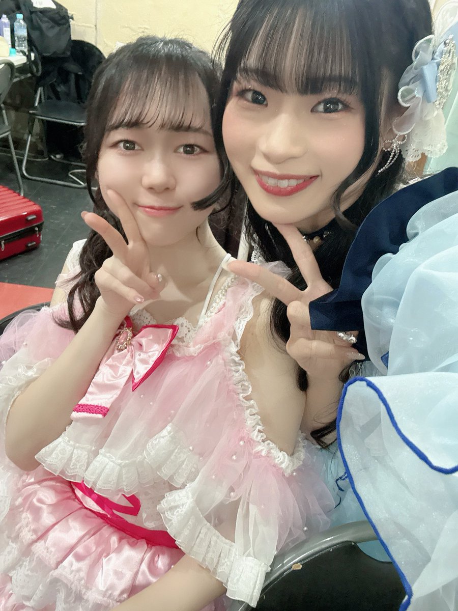リオちゃーん🩷

久しぶりな 鳴らせ！リクエストに応えてくれたり、私も大好きMake it!も🎶

なによりコラボありがとう〜！！
可愛くてきれいなリオちゃんのパフォーマンスが好きで🫶一緒にLove Magicできて嬉しかった🩷可愛かったねぇ🥰🥰

またi☆Risしようっ！

(ぶれてるし私の横毛がごめん🥹)
