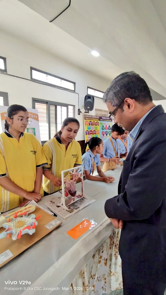 iplabjnd's tweet photo. A #ScienceFair @premanandschool #Junagadh.there were 54 #InnovativeModels presented by 100+ participants.Each #project reflected #creativity, #ScientificThinking and #Teamwork @InfoGujcost
@dstGujarat
@narottamsahoo @CMOGuj
@arjunmodhwadia @collectorjunag
@narendramodi @IndiaDST https://t.co/AUOE1XJDBx