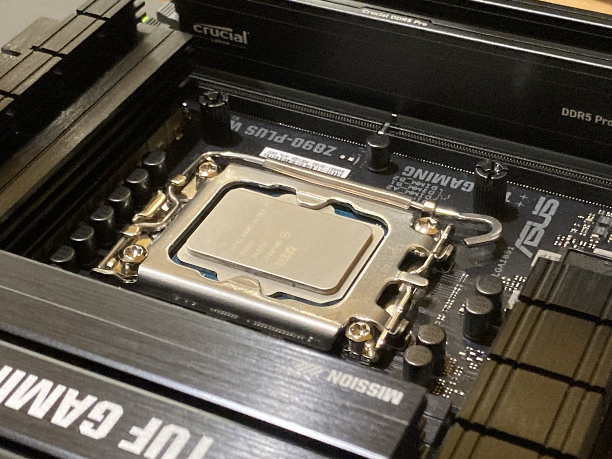 すけこむ (@su_bg) / Posts / X