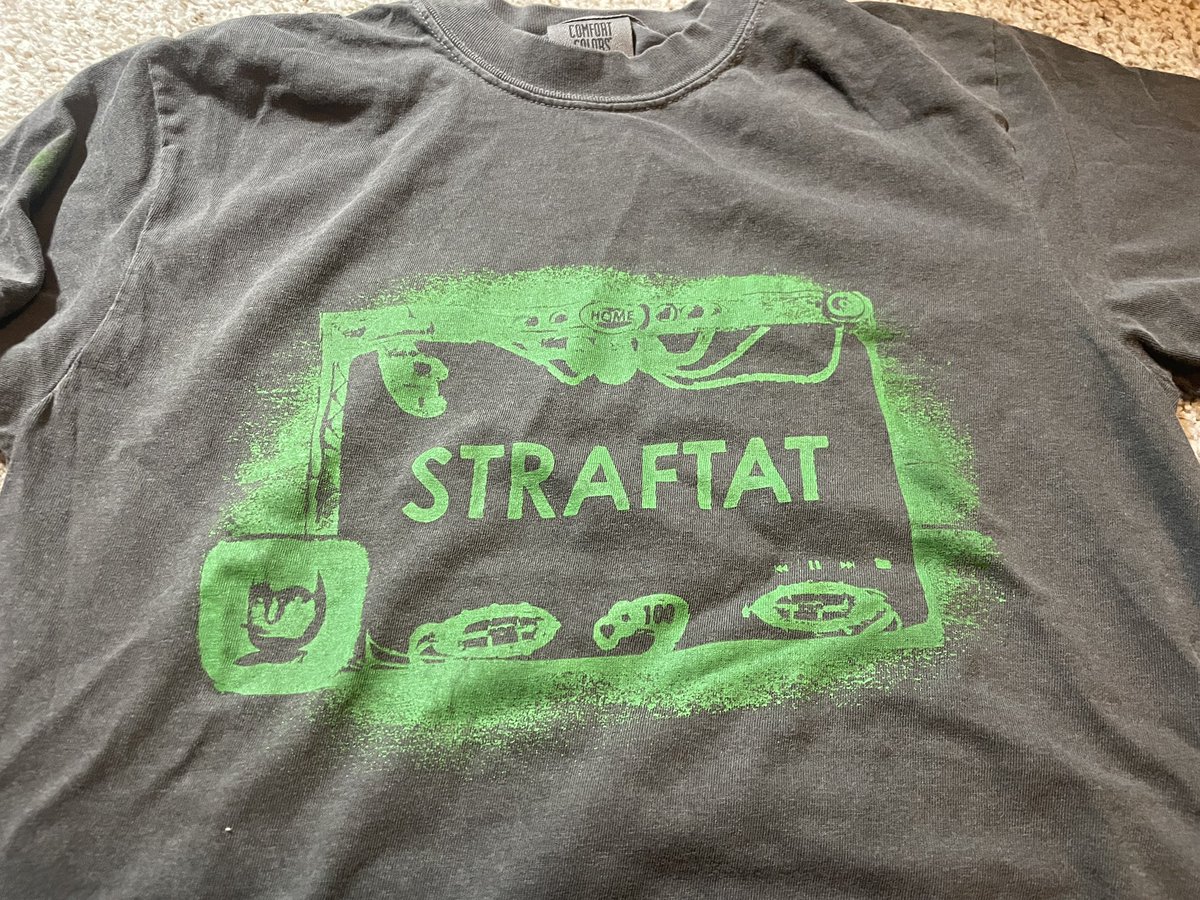 busquic's tweet photo. Made some Straftat shirts

Ink was less opaque than I thought. Might try and print them again but with a white underbase so the color pops more, the olive one is kinda rough 

@GlvGalv https://t.co/xcsNtYDfHR