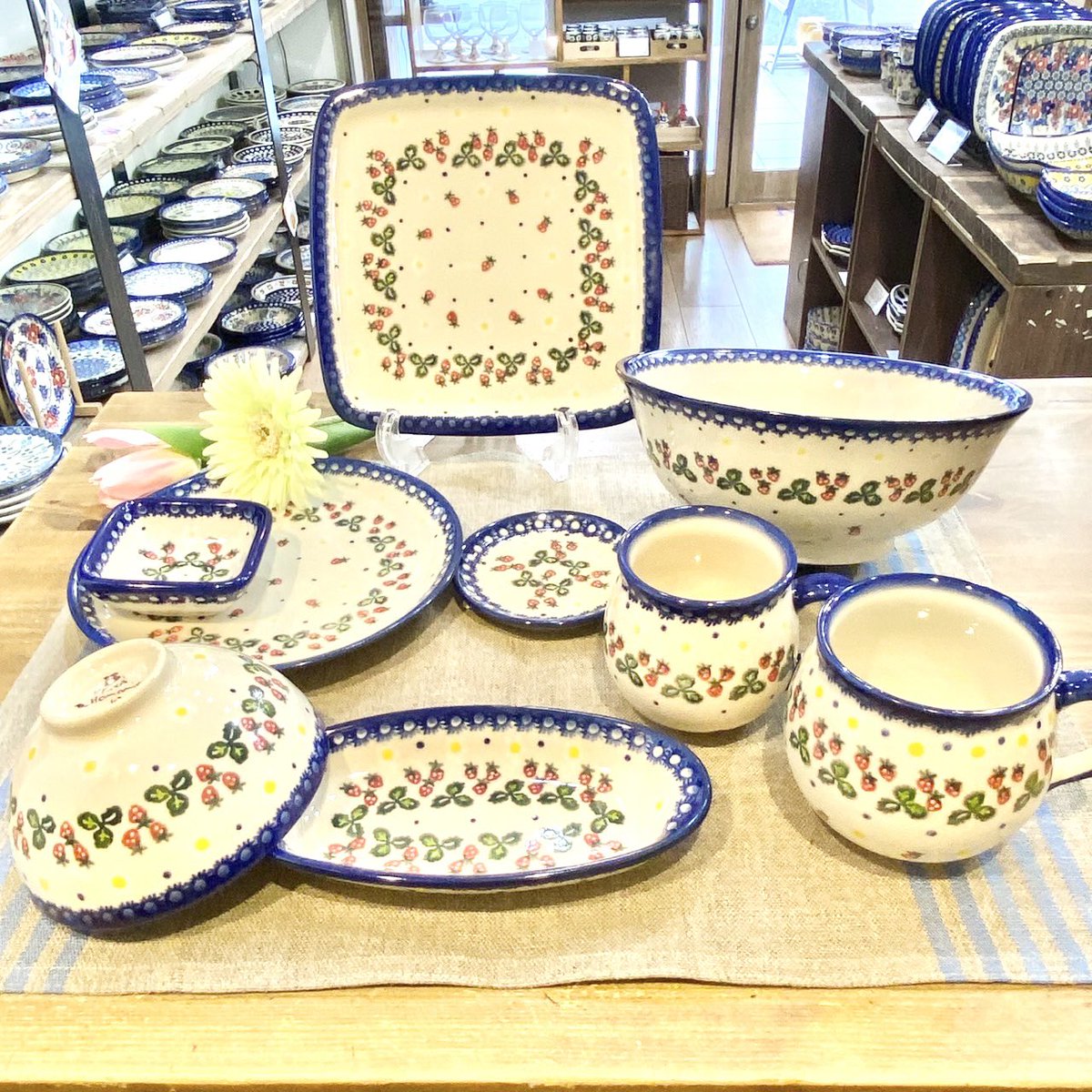 ケルセン ポーランド食器・ポーリッシュポタリー (@kersen_official