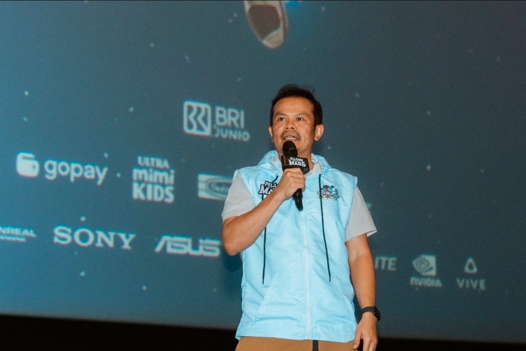 5 Tahun Perjalanan Panjang Pelangi di Mars Demi Menghasilkan Film yang Revolusioner untuk Anak-anak Indonesia <a href="/mahakaryapict/">Mahakarya Pictures</a> <a href="/dreynando/">Dendi Reynando</a> lanjut bawah artikelnya