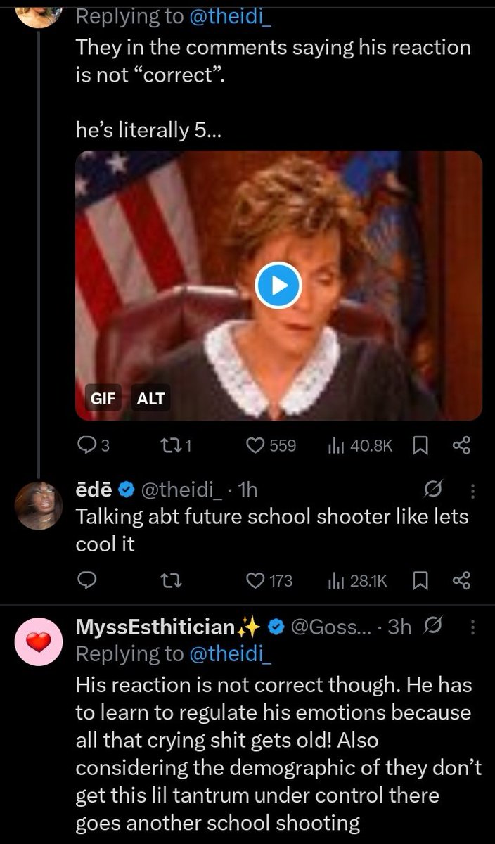 shamelessVDB's tweet photo. @MedusaShowOff @theidi_ Right below https://t.co/62Ne4ae7B5