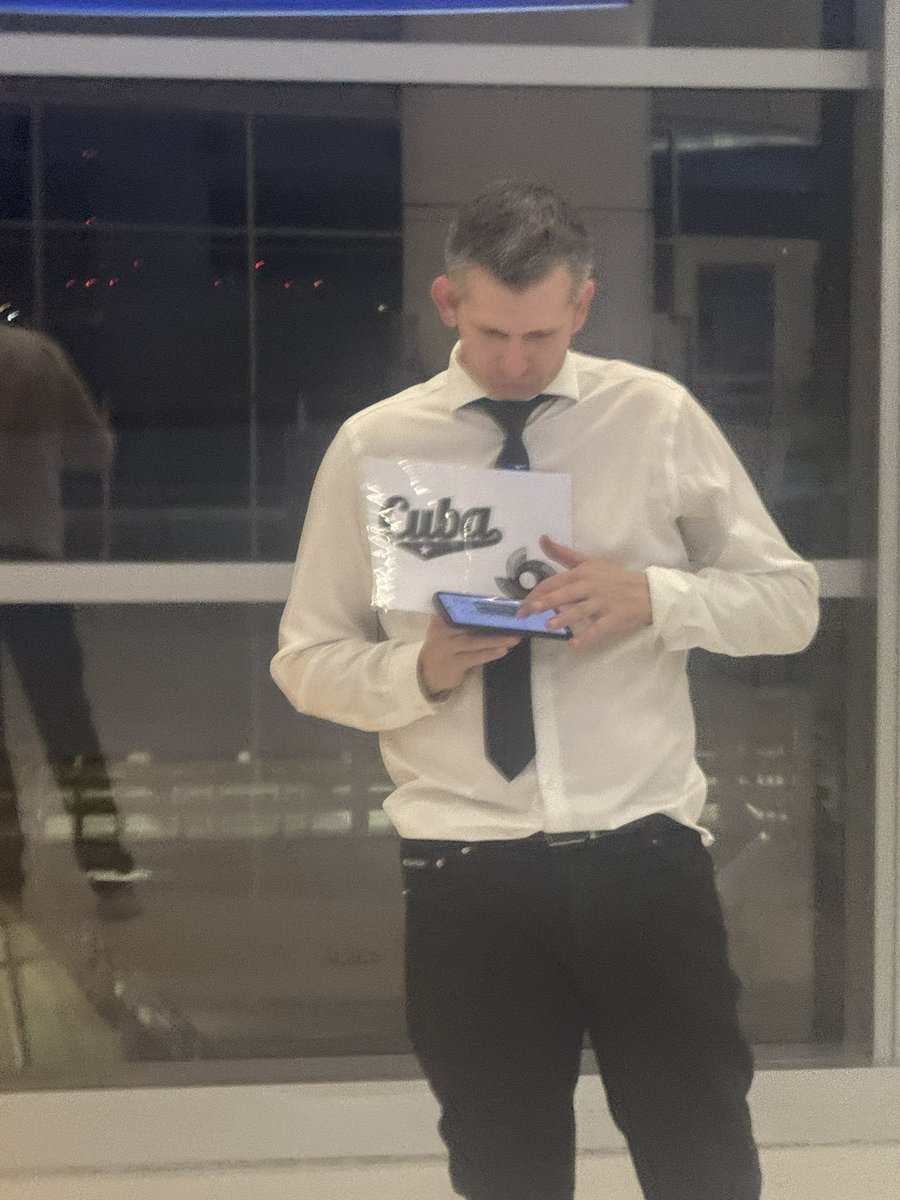 Oliver Fell tweet media