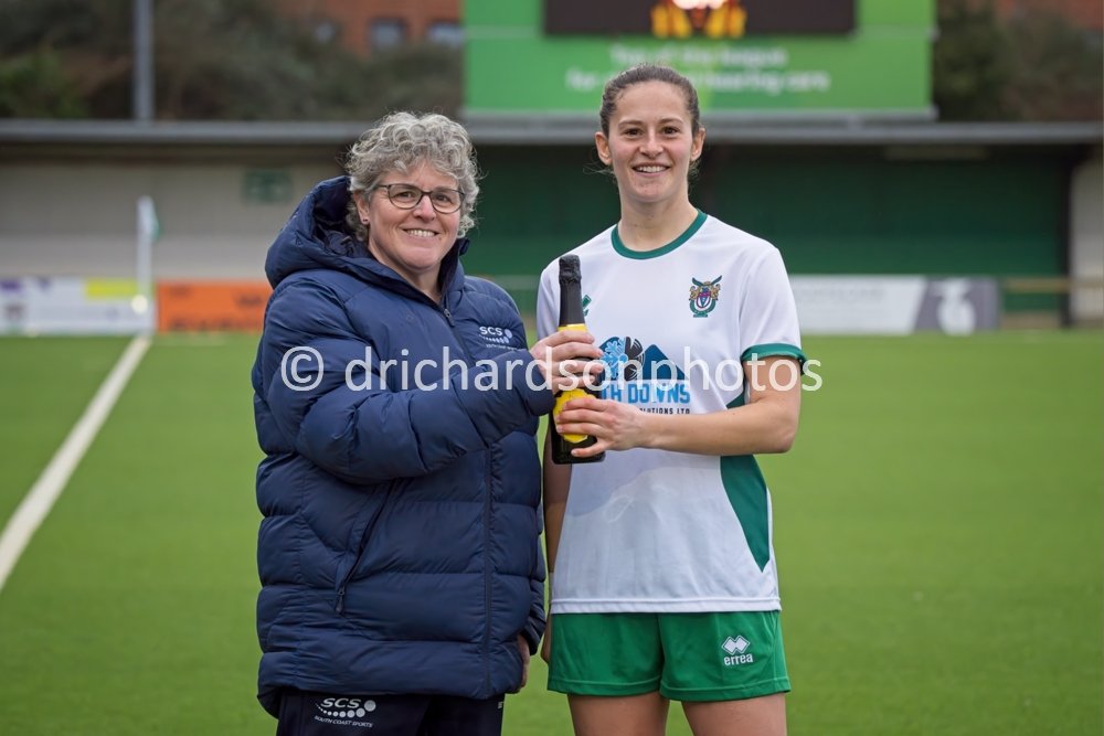Bognor Regis Town WFC tweet media